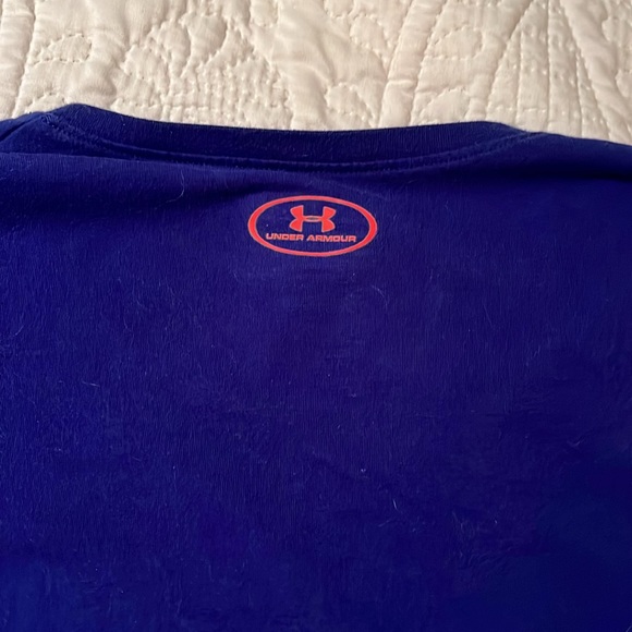 Youth XL Under Armour tshirt - Picture 4 of 4